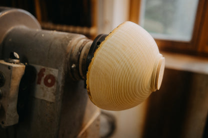 NS81 - Regular Live Edge Bowl（Franz Keilhofer GERMANY）