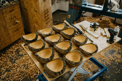 NS81 - Regular Live Edge Bowl（Franz Keilhofer GERMANY）