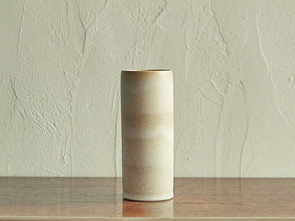 TORTUS Copenhagen (DENMARK) / Eric Landon / Unika cylinder in earth white glaze(T10)