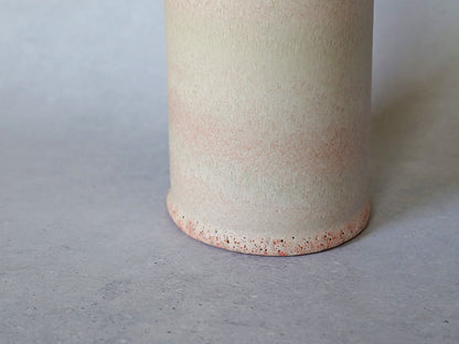 TORTUS Copenhagen (DENMARK) / Eric Landon / Shouldered bottle in coral glaze (T22)